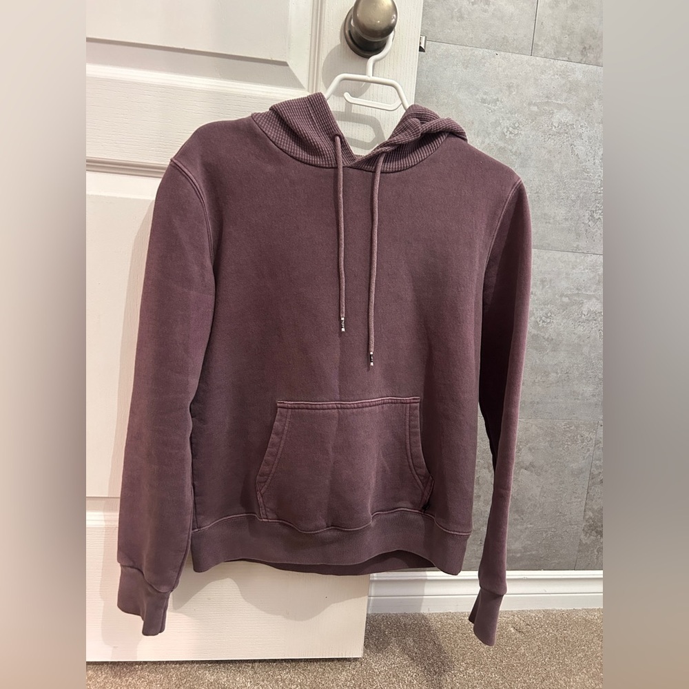 TNA Pullover Hoody Size Small